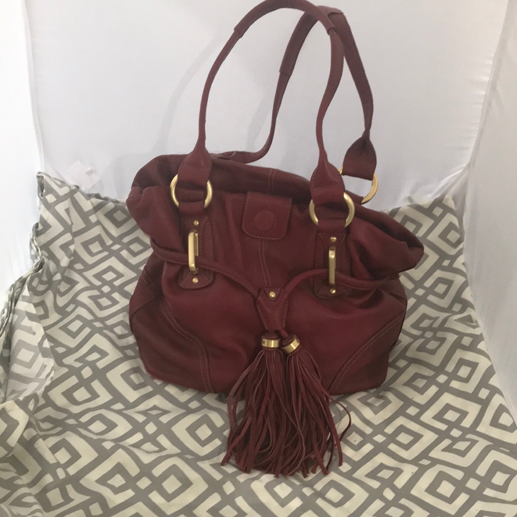 B. Makowsky Leather Handbag Lnc